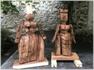 Holzfiguren, 2018